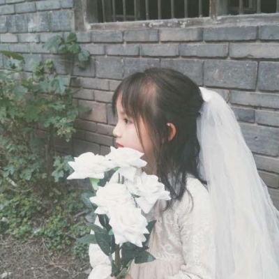 闺蜜第一 爱人唯一 父母无人能比