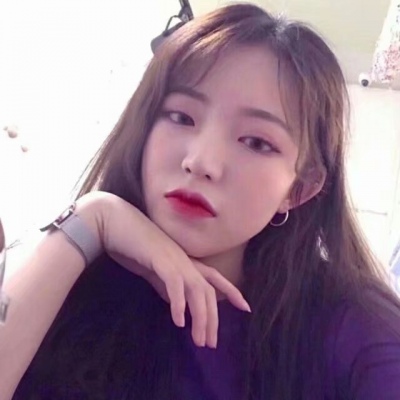 江奕/ins/简单/风格/御姐头像-别难过 过来抱