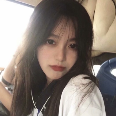 江奕/ins/简单/风格/御姐头像-别难过 过来抱
