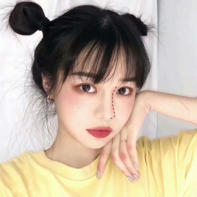 江奕/ins/简单/风格/御姐头像-别难过 过来抱