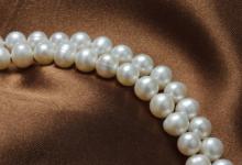最简单的珍珠真假辨认方法
