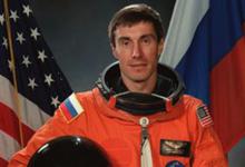 呆在太空中时间最长的人是谁?