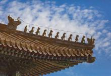 故宫屋脊上雕刻的老人是什么?