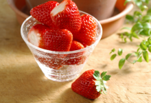 冬天吃草莓还是夏天吃草莓