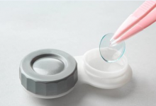 分享正确保养带隐形眼镜的眼睛 带隐形眼镜过后如何保养眼睛。