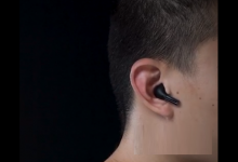 小编分享一加budsPro怎么使用。