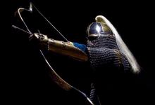 古代弓箭的威力有多大?为什么古代士兵被射中就立马不动了?