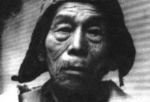 湖北一盲人在深山登基设立后宫,最终结局如何