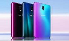 我来教你在华为nova4e中设置桌面时钟的具体步骤。