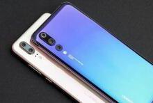 小编分享通过华为手机拍全景照片的具体操作。