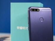 教你荣耀畅玩8a设置熄屏时钟基础操作