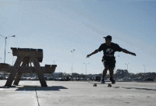 我来教你爱剪辑如何制作暴闪效果