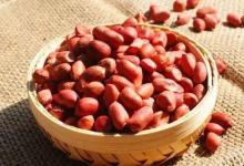 早起空腹吃几粒花生，坚持一段时间，4个好处或会“不请自来”