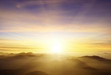 “两处一垂，阳气将灭”，是指哪“两处”？暗示了什么？