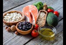 清淡饮食30年，老人却吃出一身毛病，央视提醒：过于清淡并不好