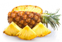 菠萝要选黄色的还是绿色的