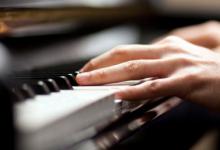 如何使用和保养钢琴 使用和保养钢琴的技巧