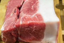 解冻肉的最快方法是冷水还是热水