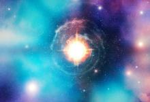 哪些因素会影响超新星爆发的进程？