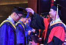 大学毕业典礼上拨流苏的寓意是什么流苏是什么