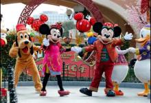 上海迪士尼可以带矿泉水进去吗