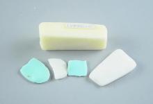 用剩下的肥皂头别扔了，将它放到卫生间里面，家里人夸聪明