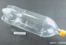 塑料瓶别扔了，改造一下放在卫生间，简单又实用