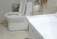 卫生间臭味难消，只需放这一样东西，臭味立马消失，真是实用