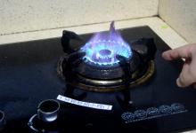 燃气灶有个“小机关”，只需动一动，一年能省上百元燃气费，实用