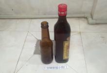 下水道插一个酒瓶，真是太聪明了，可惜今天才知道，没学会亏大了