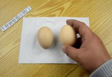 煮鸡蛋时，不要着急水煮，教你一张纸，煮的鸡蛋老嫩适中不破皮