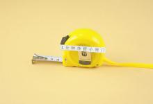 家有卷尺的要留意，拉开卷尺才能发现的秘密，装修工人不会告诉你