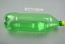 大塑料瓶不要扔，在瓶子底部穿根绳，谁用谁喜欢，看完果断做一个