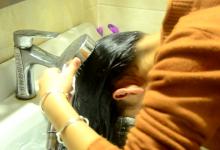 晚上洗头好还是早上洗头好？好多人都做错，快提醒家里人