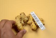 今天才知道，保存生姜这么简单，不发芽不干不坏，放半年依旧新鲜