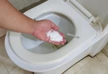 卫生间里撒一把食盐，作用真是厉害，一年省下不少钱，回家试试