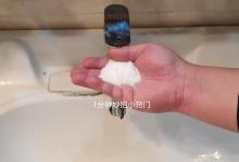 卫生间里放一把食盐，真是太棒了，一年省不少钱，回家试试