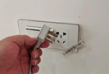 抄电表员提醒：家里这4个插头，用完要拔掉，不然电费翻倍交