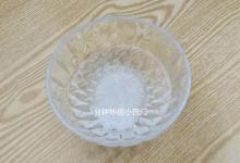 家里蚊子多？在房间里放一碗水，睡觉再也不担心蚊子咬，太省事了