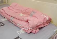 不管床有多大，床头不建议放5样东西，别不当事，看完快回家拿走