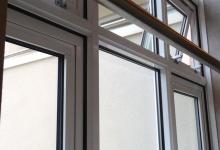 如何安装让推拉窗更加牢固？