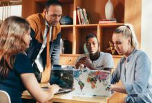 如何查看拼多多店铺评分？(拼多多店铺链接在哪里查看)