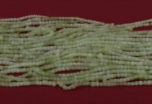和田青白玉原石手串