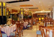 ​男子含着蟑螂下馆子敲诈商家被拘有哪些启示