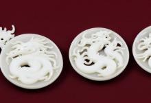 和田白玉龙凤牌吊坠