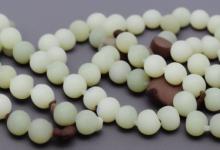 羊脂白玉佛珠