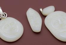 白玉弥勒吊坠