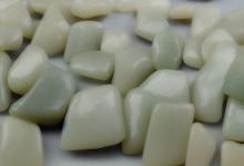 青海青白玉原石