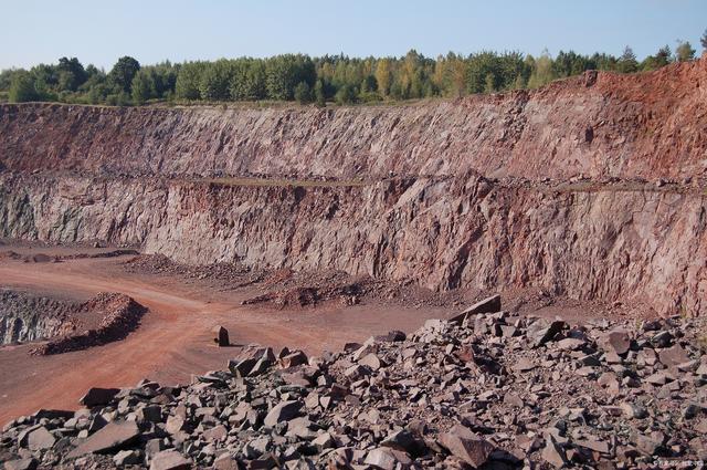 铝土矿矿床类型有哪些_生活常识_中睿百科网