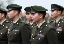 梦见穿军装是什么意思